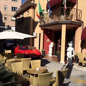 https://delle-rose-mestre.hotelinveneto.com